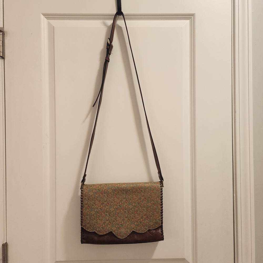 Patricia Nash Brown Leather Floral Scalloped Crossbody Bag Boho